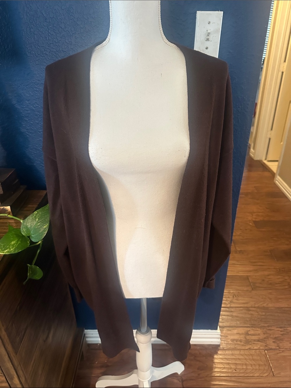 Women's Brown Horse Graphic Cardigan Sweater Size M - Picture 3 of 4